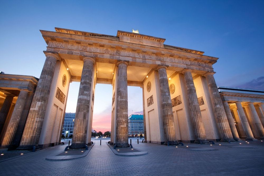 undefined Hotel Adlon Kempinski 5