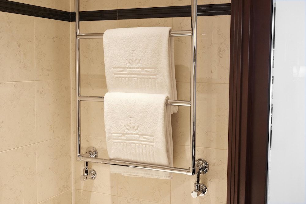 undefined Hotel Adlon Kempinski 9