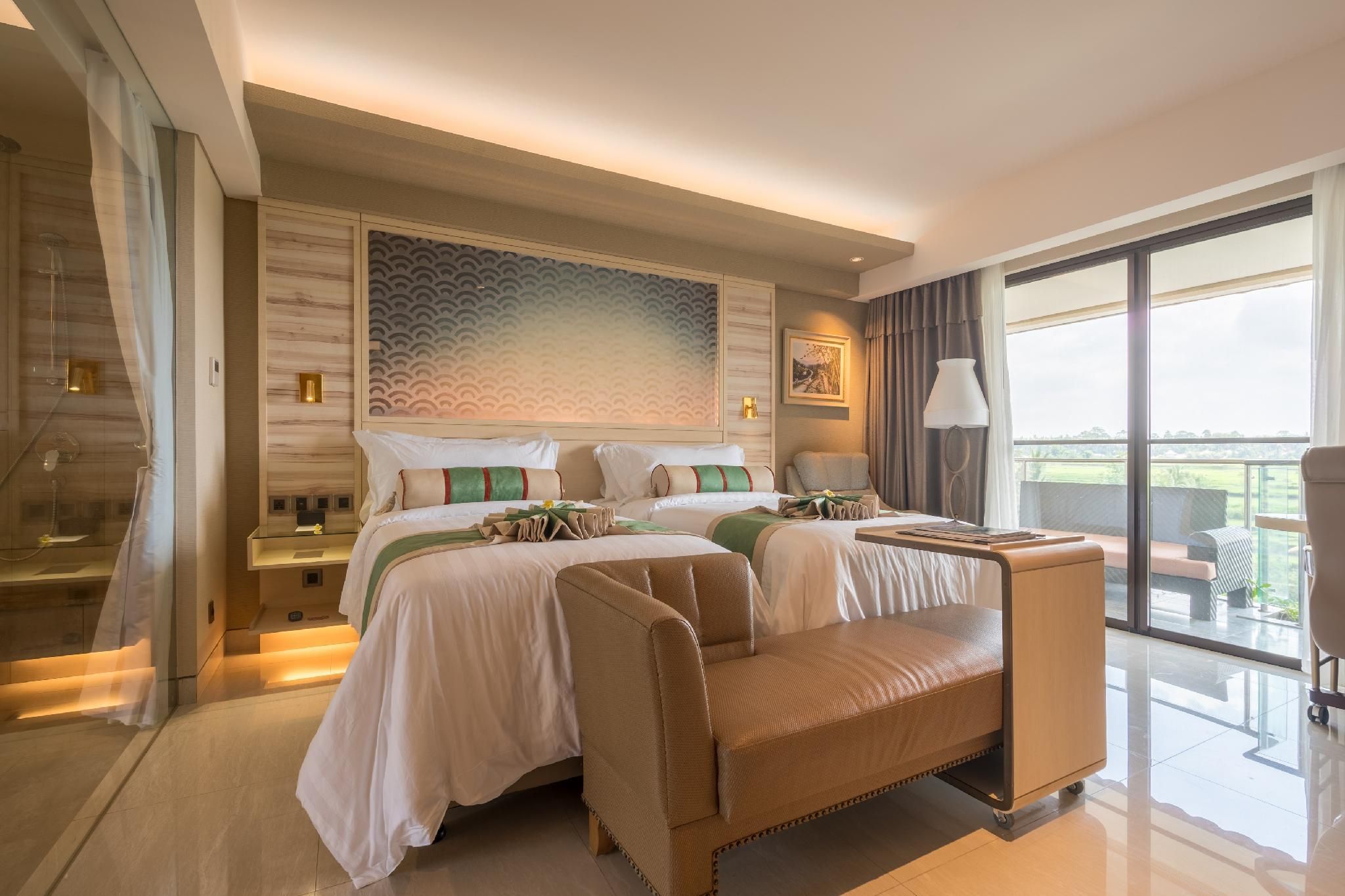 Deluxe Twin Room with Pool Access