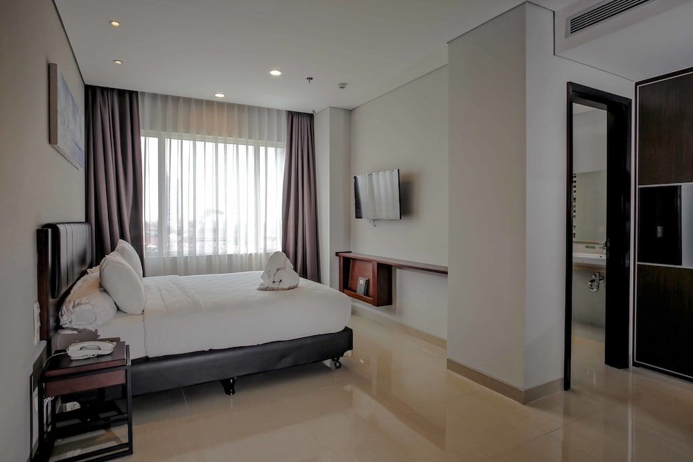 Deluxe Room, 1 King Bed