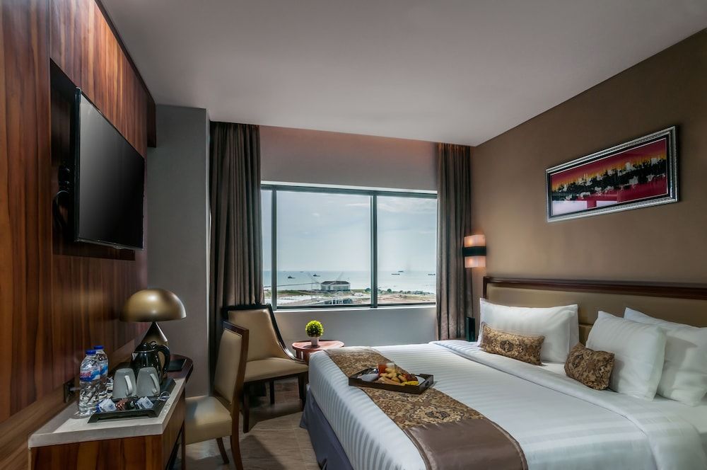 Deluxe Suite