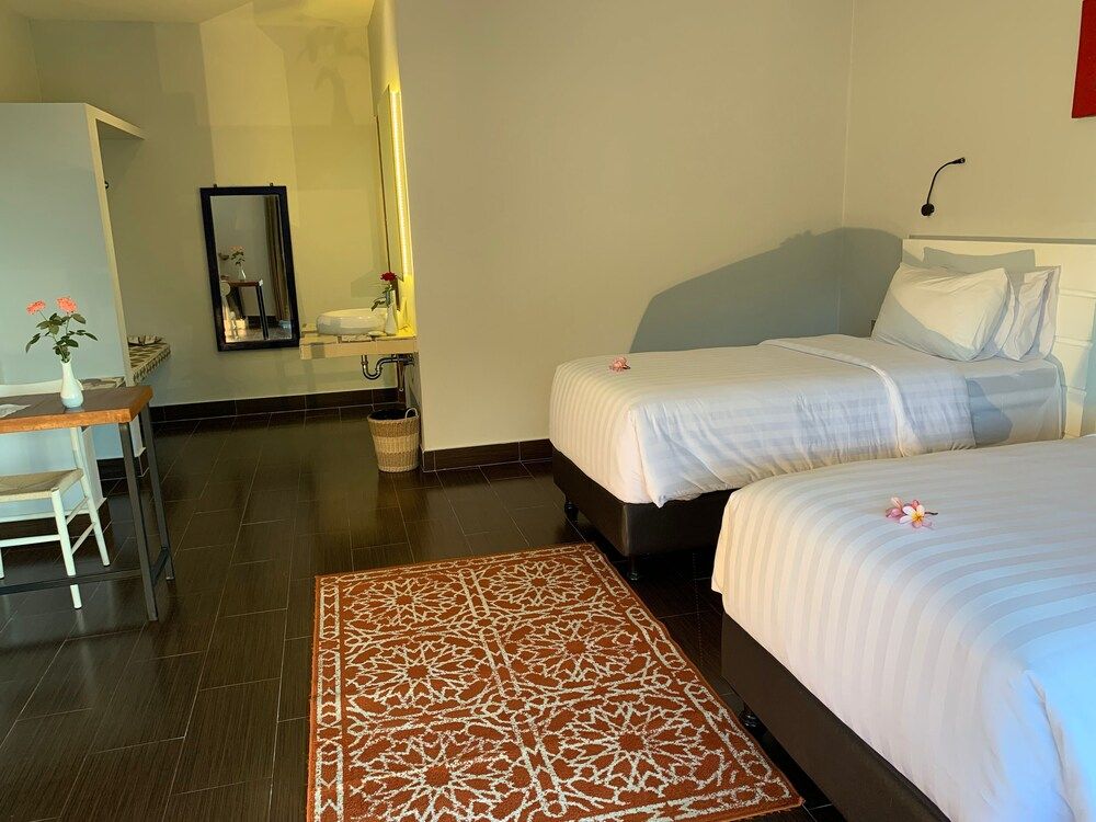 Borobudurhills Deluxe Twin Room, 2 Twin Beds, Garden View, Ground Floor 4