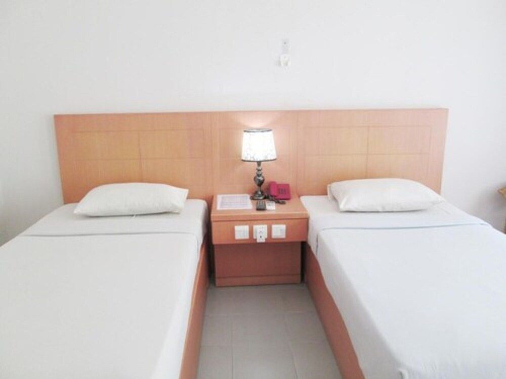 Pelangi Hotel & Resort Deluxe Room 2