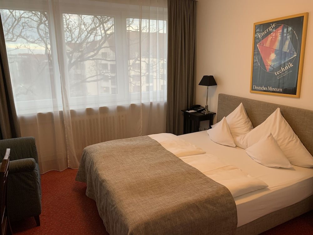 undefined Hotel Nymphenburg City 7