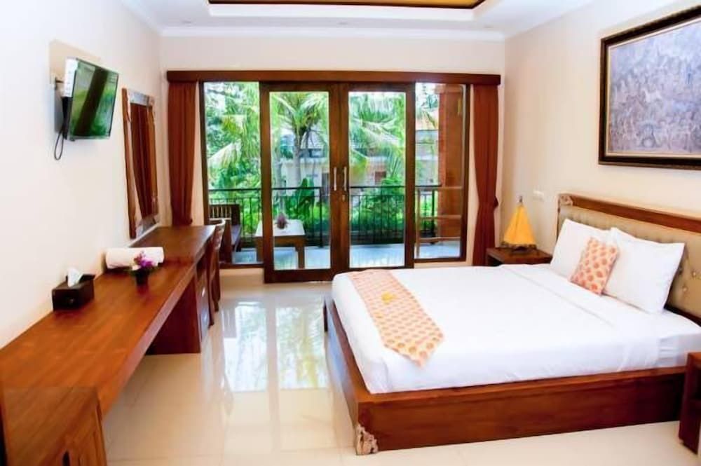 Puri Kobot Deluxe Double Room 3