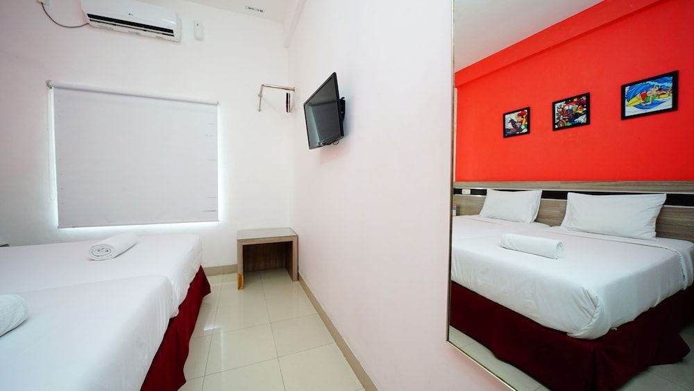 Amaia Hotel Superior Twin Room 4