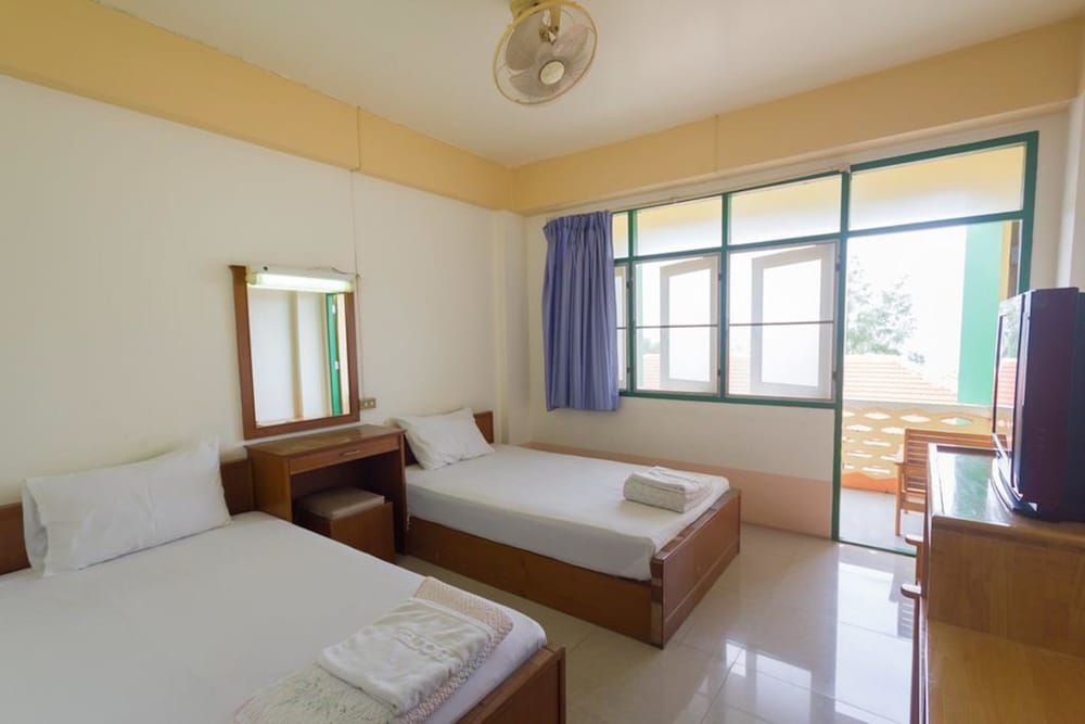 Twin Room with Fan