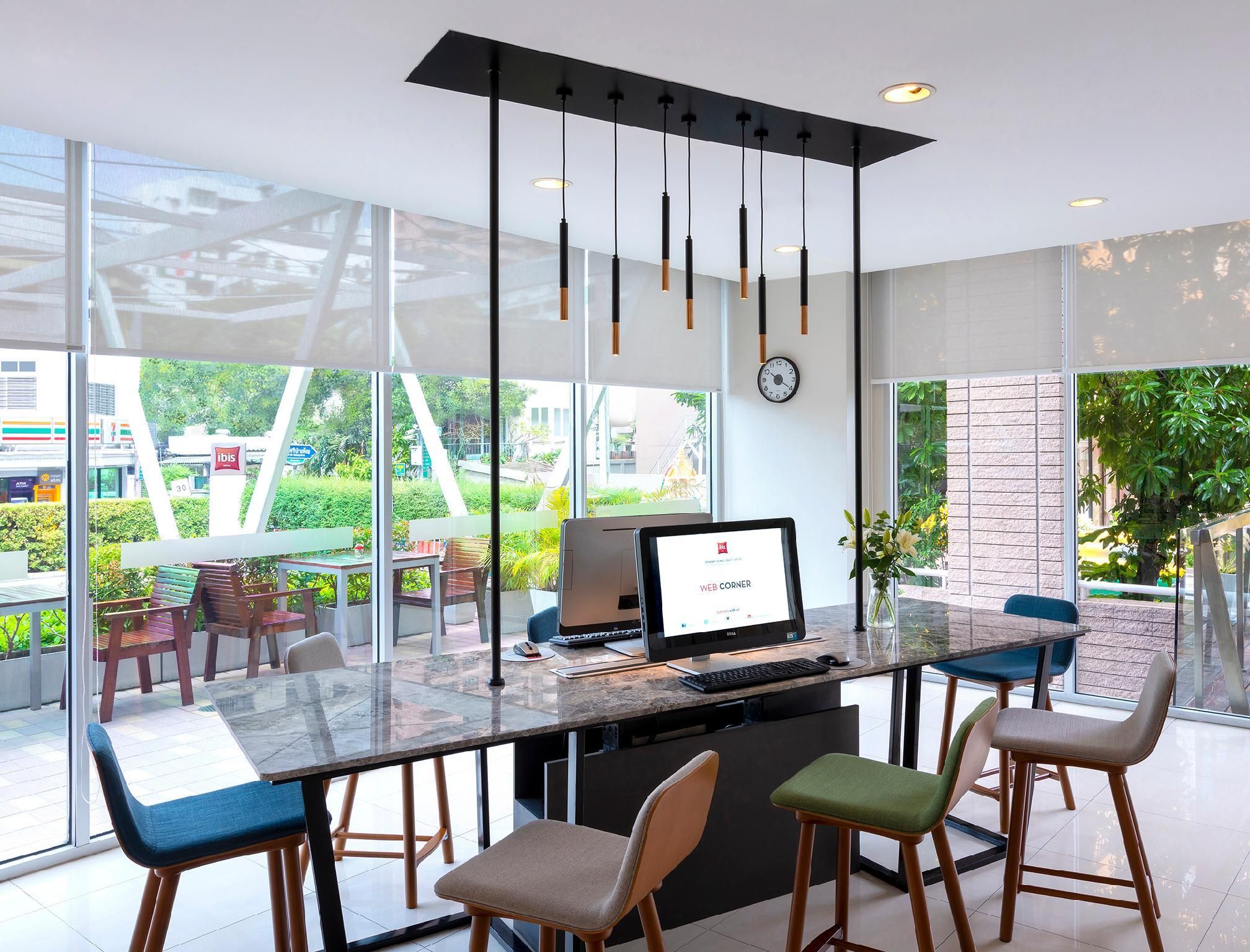 undefined Ibis Bangkok Sathorn 10