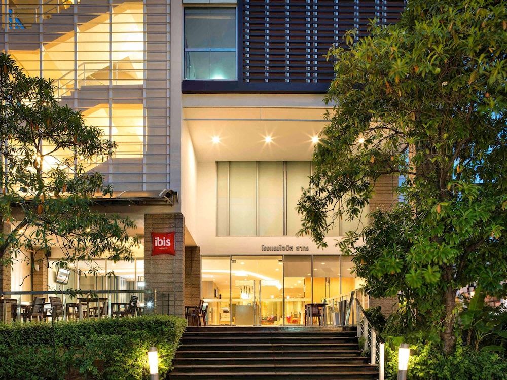 undefined ibis Bangkok Sathorn 3