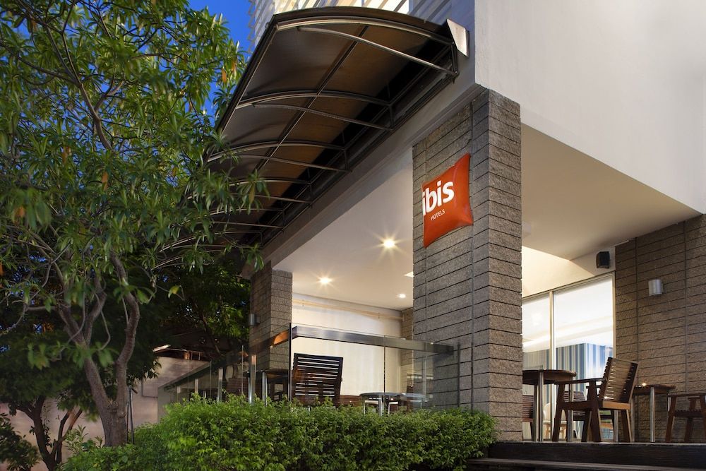 undefined ibis Bangkok Sathorn 5