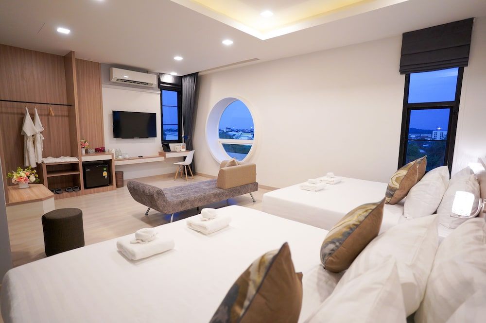 Premier Quadruple Room