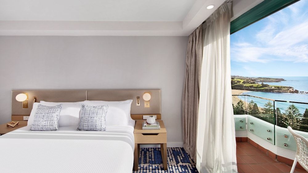 Suite, 1 King Bed, Oceanfront (Seaside)