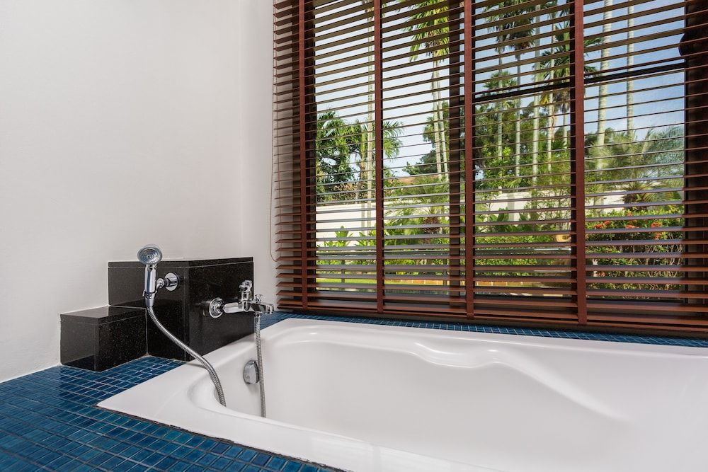 Niche Villas by TropicLook 3 Bedroom Villa 9