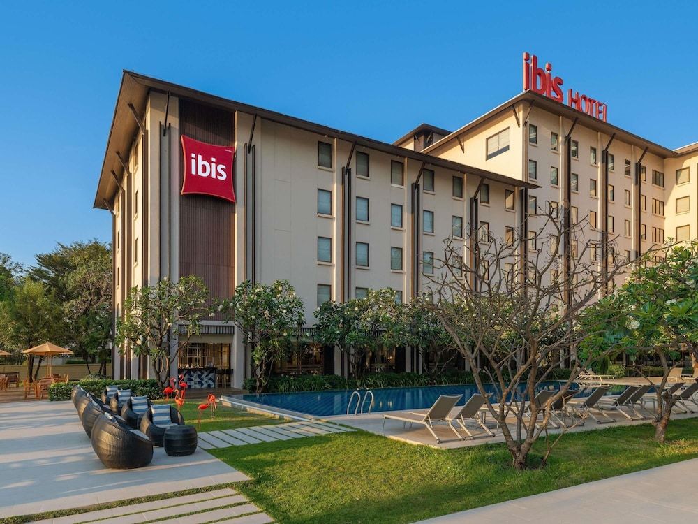 undefined ibis Bangkok Riverside 2