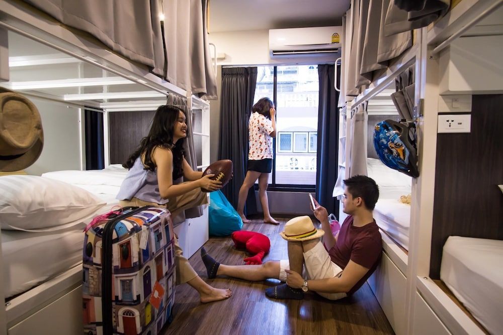 undefined Click Hostel 4