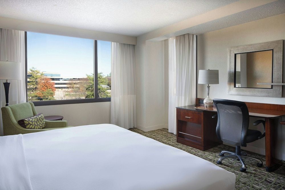 Marriott St. Louis West