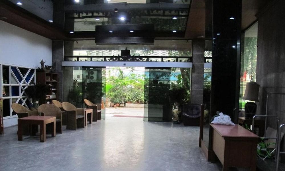 undefined Tongpoon Hotel 10