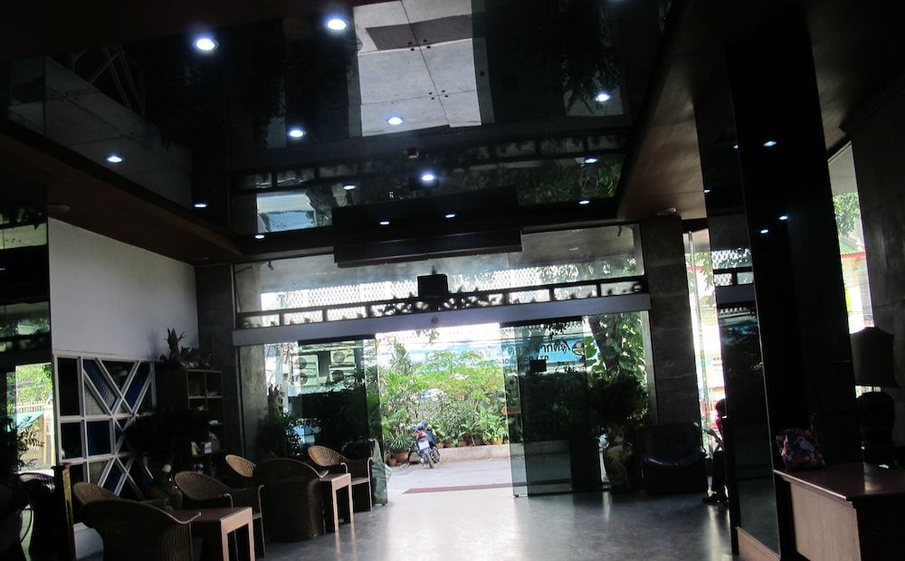 undefined Tongpoon Hotel 2