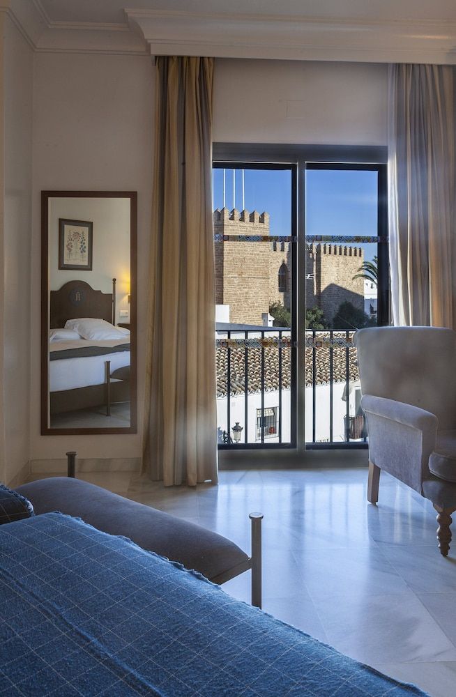 Hotel Duque De Najera Superior Double Room 9