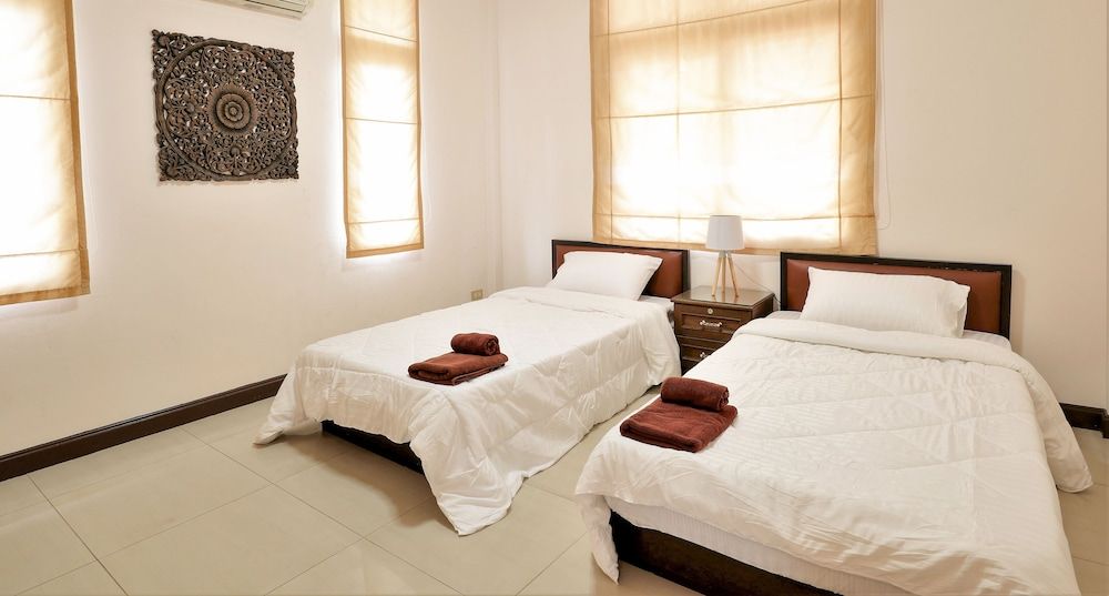 Hansa Paradise Hill Pool Villa Family Villa, 3 Bedrooms, Private Pool, Poolside 2