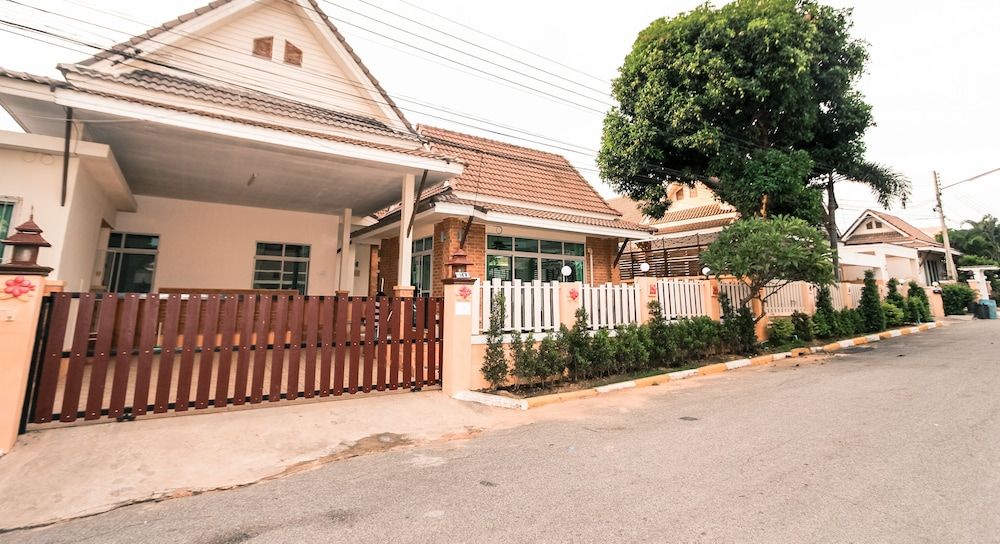 undefined Hansa Paradise Hill Pool Villa 4