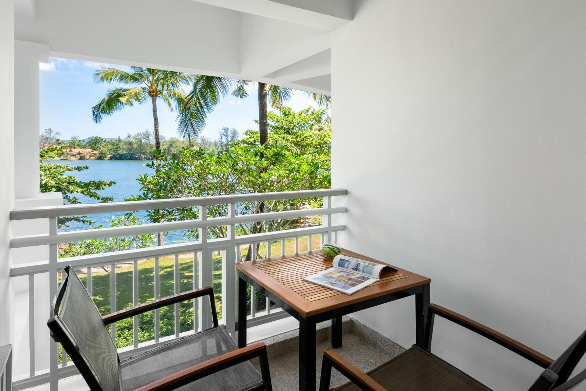 SAii Laguna Phuket Lagoon View 2 Twin Beds 2