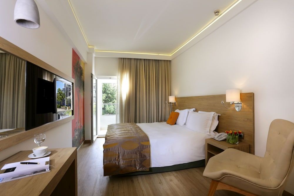 Golden Age Hotel Urban Chic Room 4