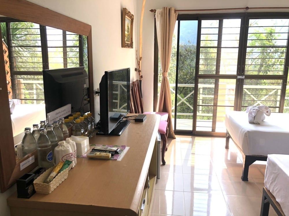 Phurua Bussaba Resort & Spa Standard Twin Room 9