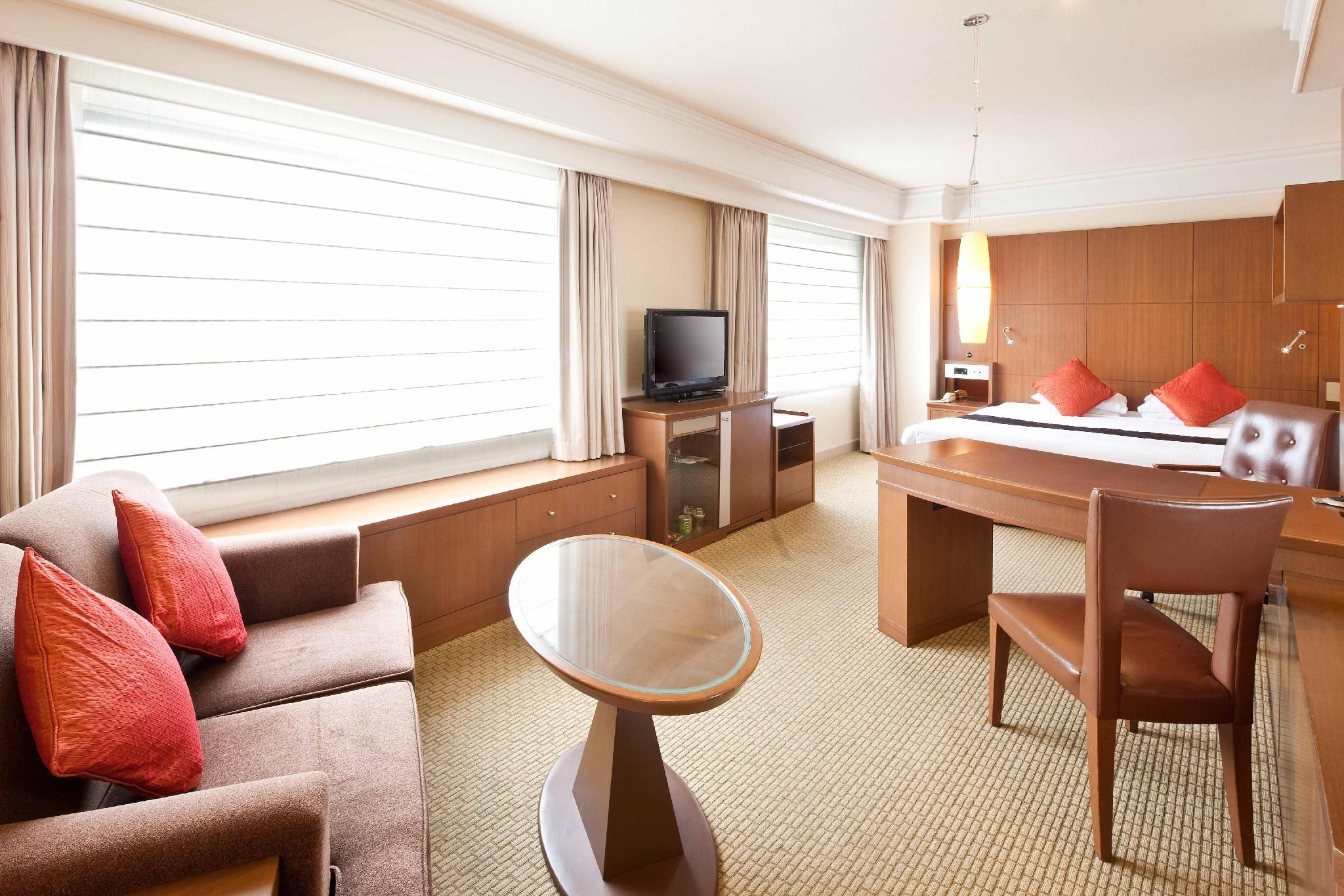 Standard Floor Deluxe Double Room - Non-Smoking