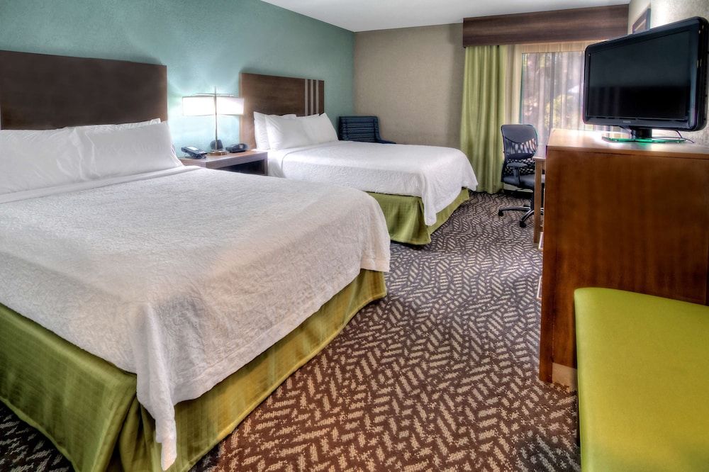 Room, 2 Queen Beds, Refrigerator & Microwave