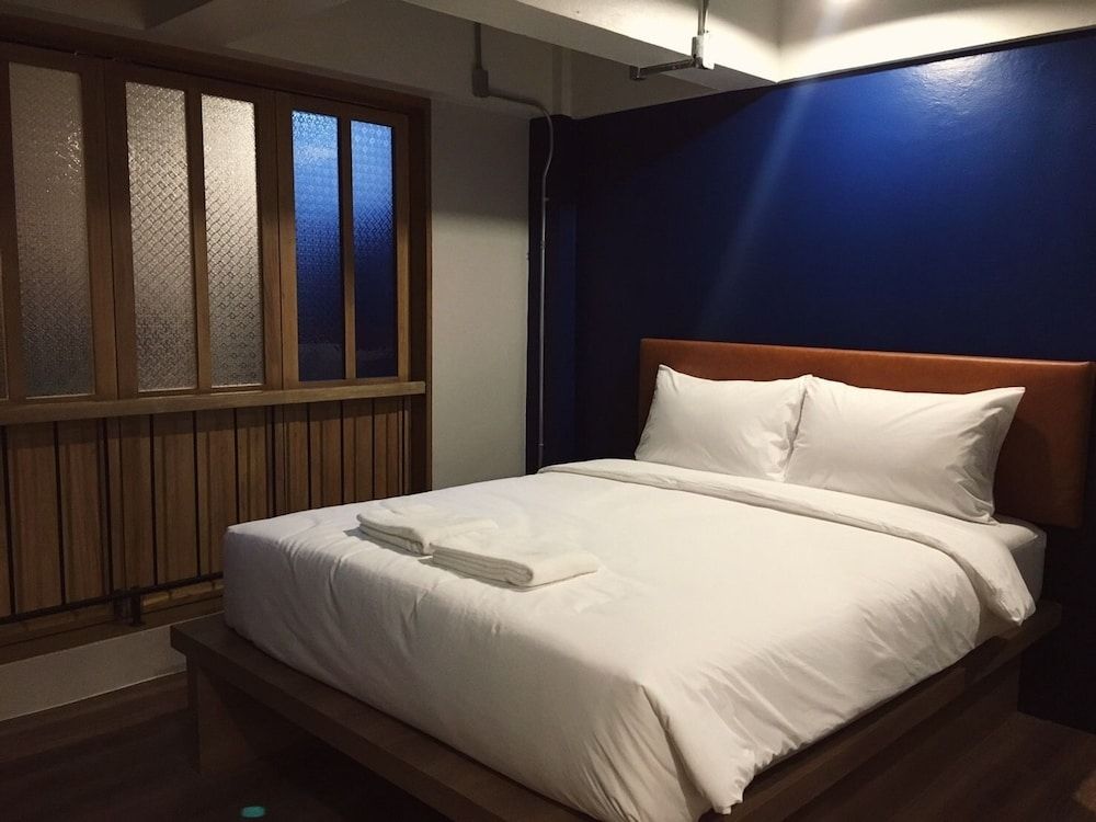 Natee Hostel Triple Room, Shared Bathroom 2