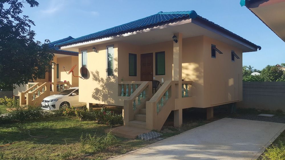 undefined M-Village 9