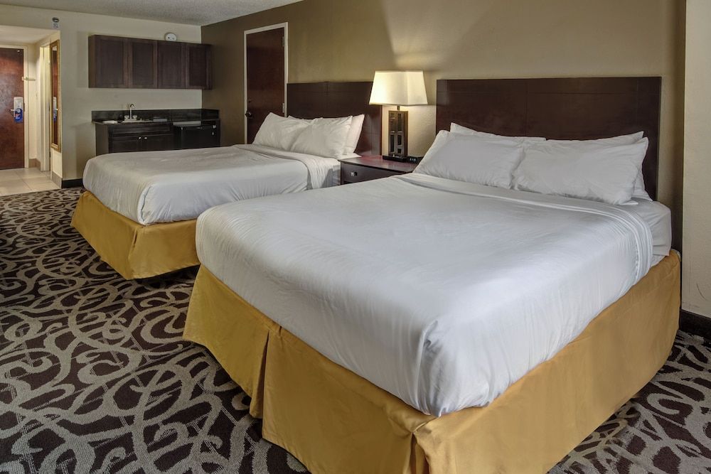 Murfreesboro Central Hotel