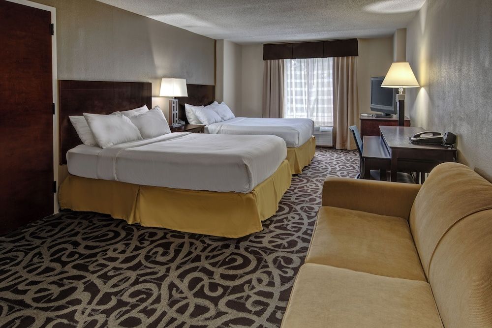 Murfreesboro Central Hotel