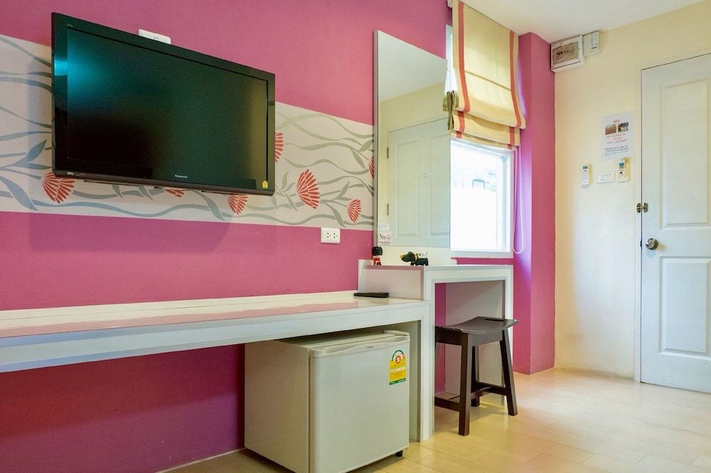 The Konnect Hotel Superior Room 10