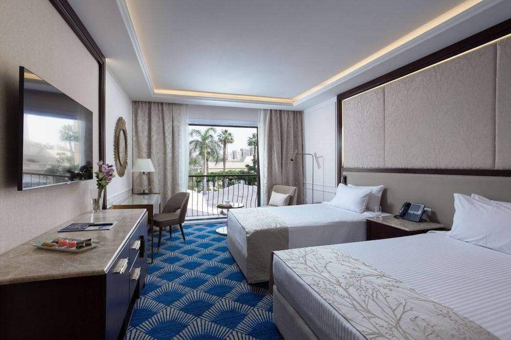 Concorde El Salam Hotel Executive Room, City View