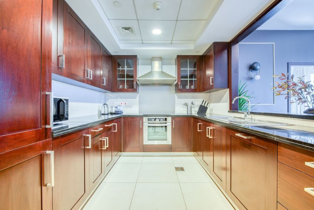 undefined Maison Privee - Radiant Urban Retreat with Iconic Burj Khalifa Vws 2