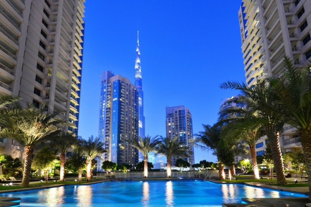 undefined Maison Privee - Radiant Urban Retreat with Iconic Burj Khalifa Vws 7