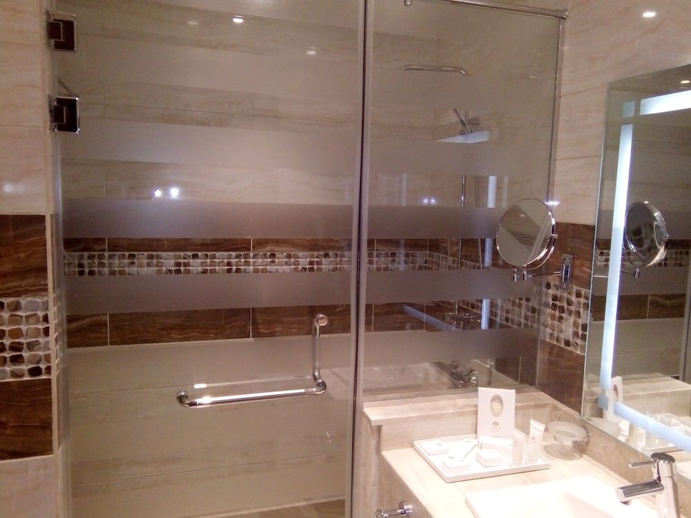 Gewan Hotel Cairo Standard Room, 1 Queen Bed, City View 12