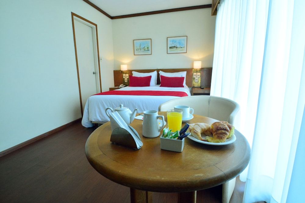 Oxford Hotel Room, 1 Double Bed 3