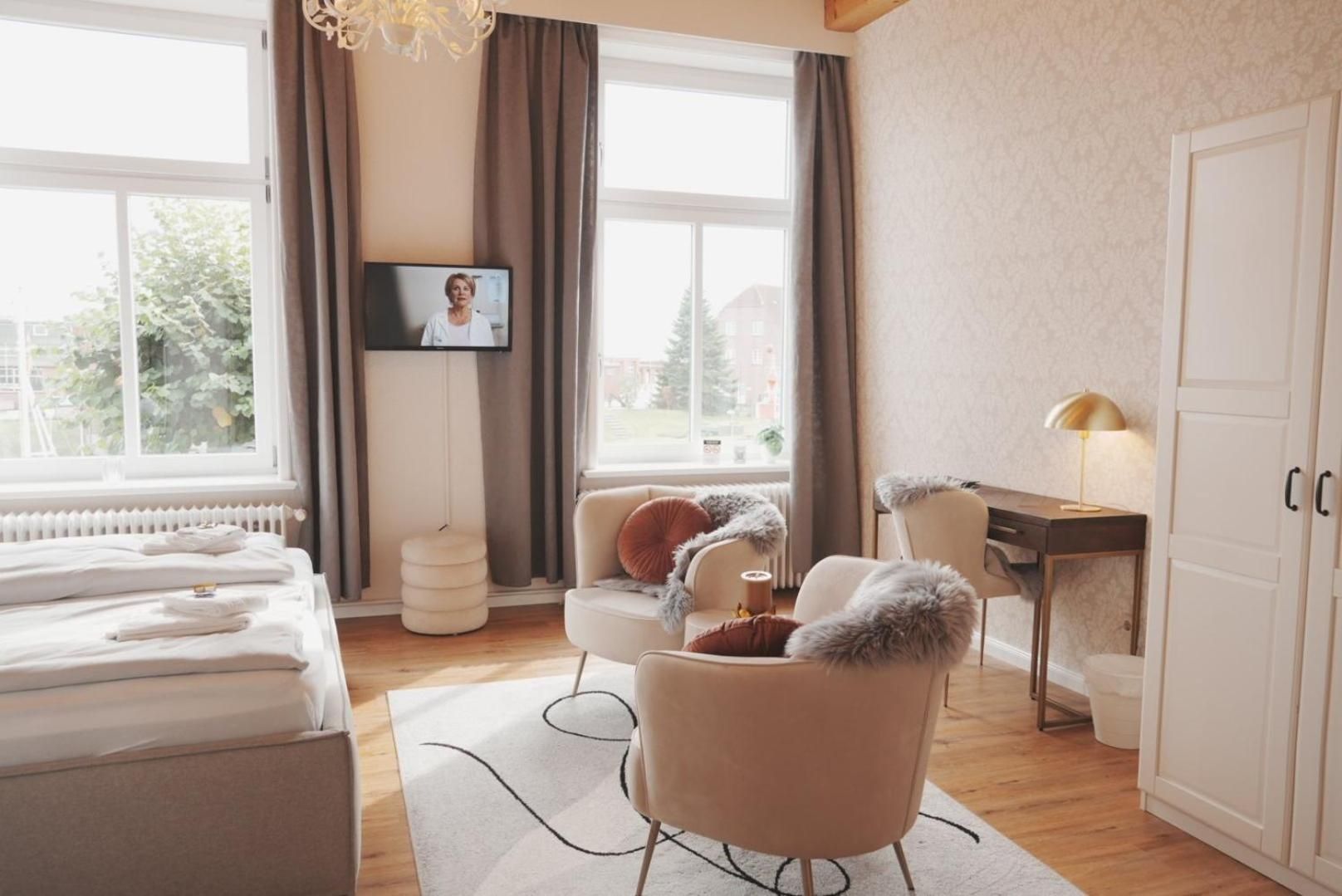Double Room 1st floor with Harbor View
