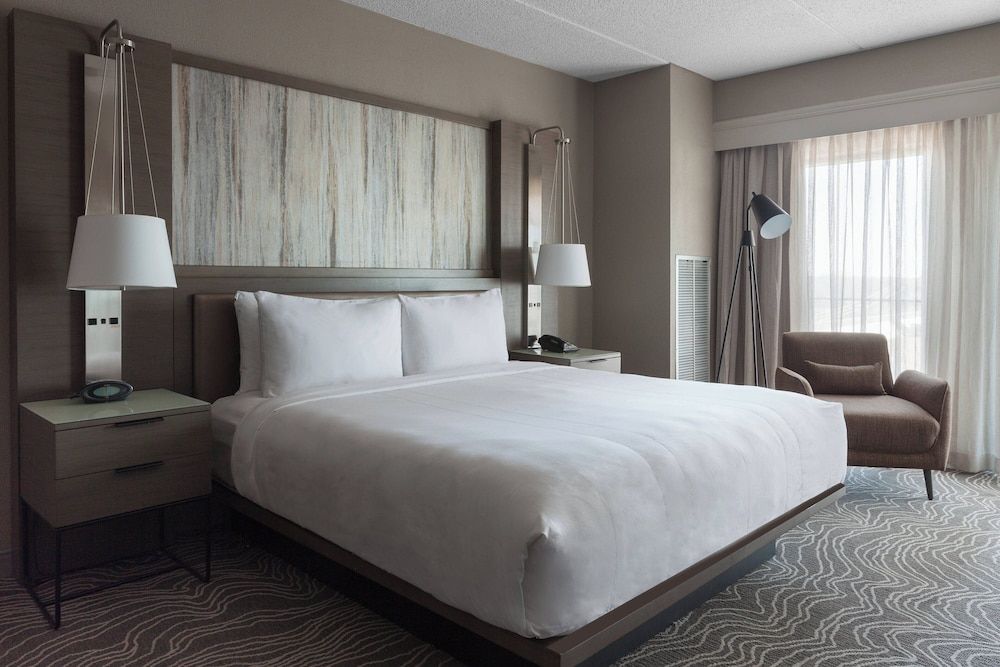 undefined Marriott Savannah Riverfront 7