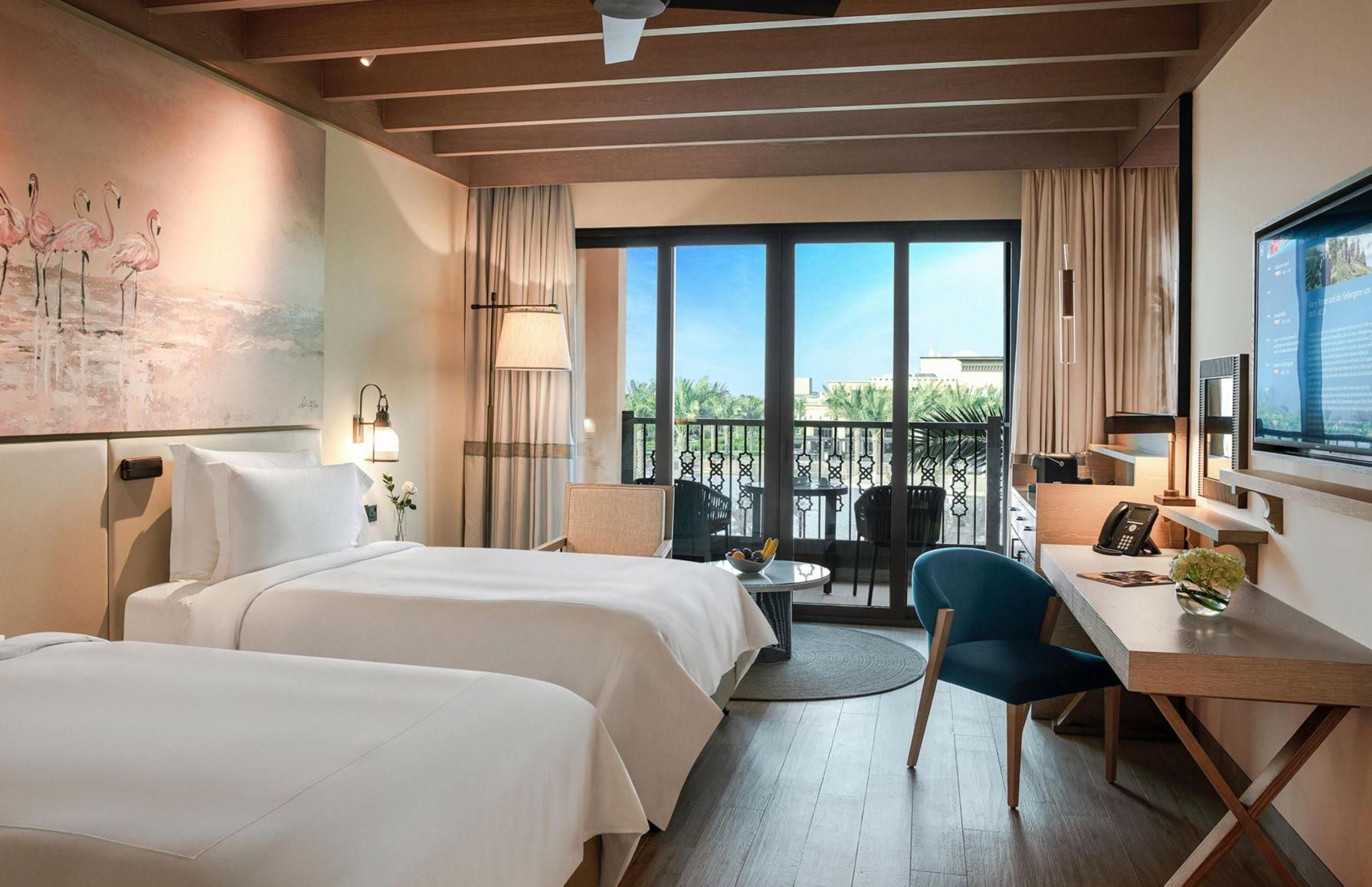 Saadiyat Rotana Resort and Villas Guest Room with Balcony 7