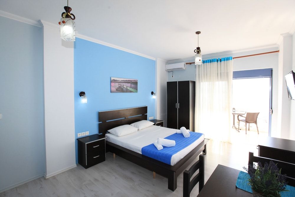 Hotel Keos Double Room, Sea View 17