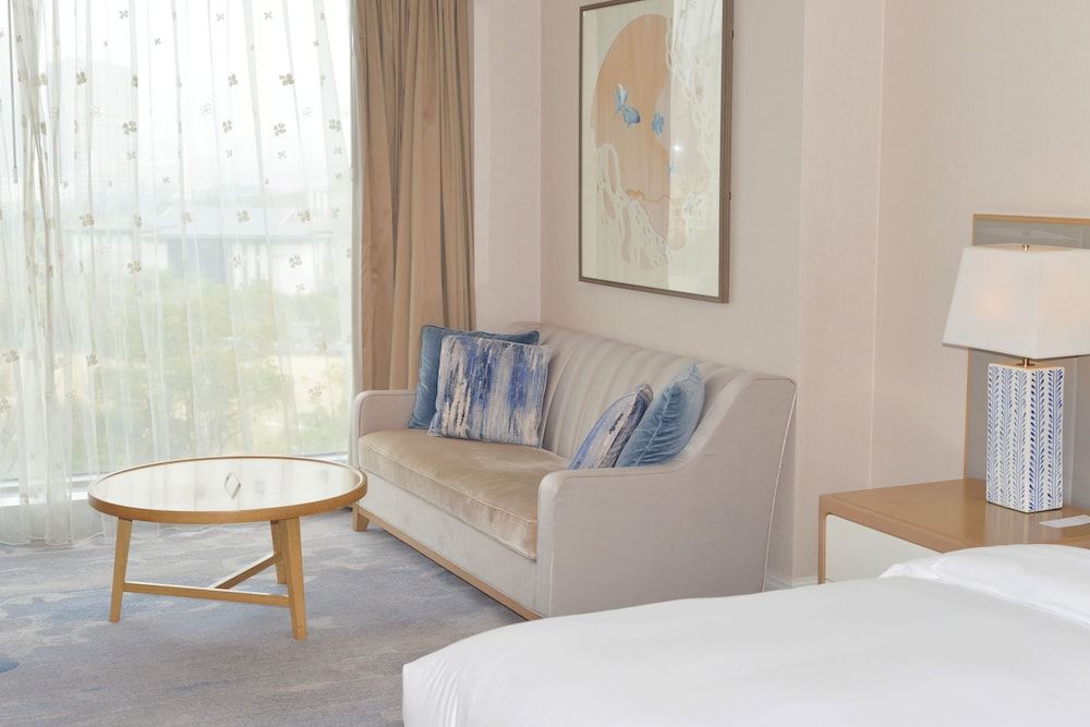 Club Room, 1 Bedroom