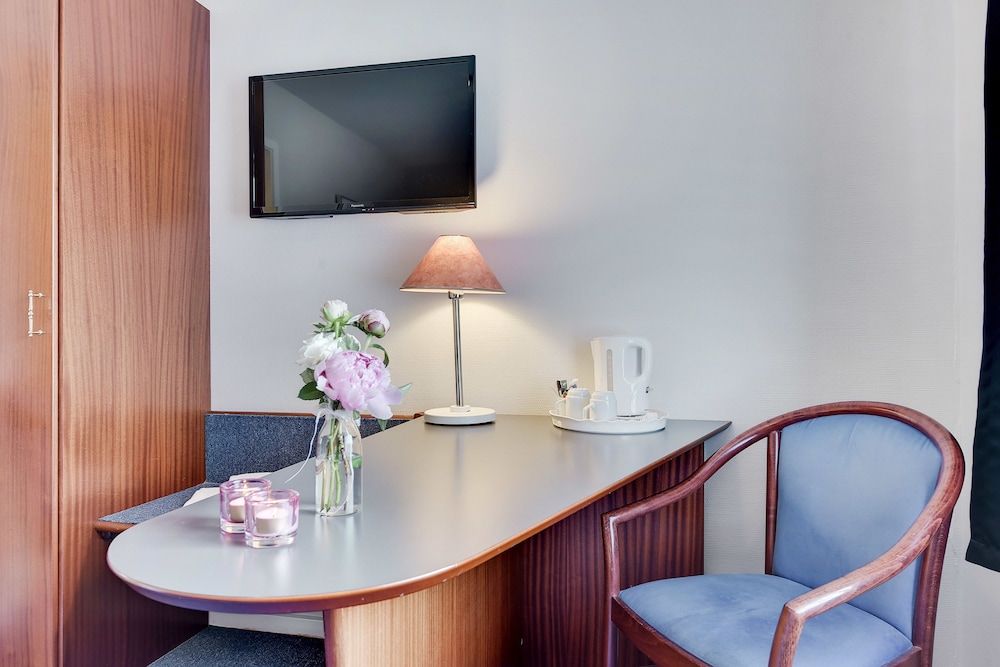 Hotel Varde Economy Double or Twin Room 5