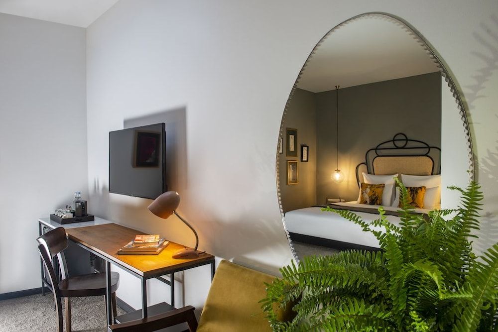 Communal Hotel Sololaki Superior Double Room 6