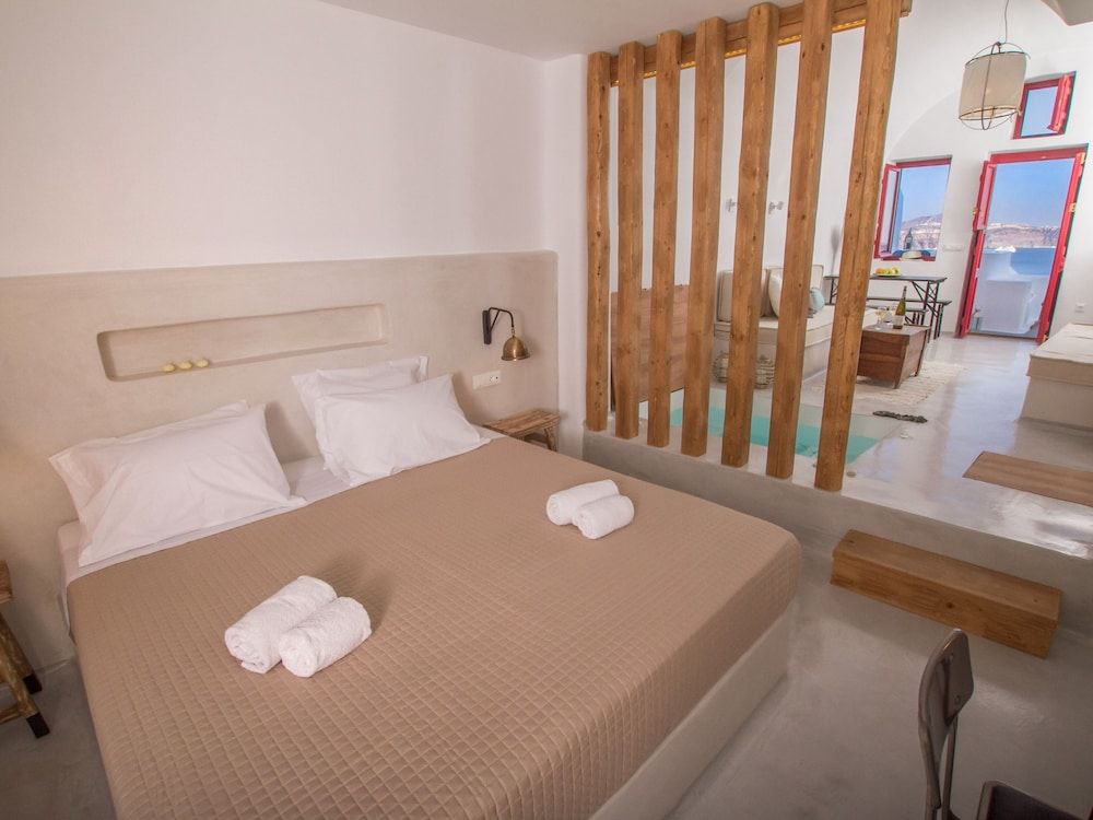 Hector Cave House Suite, Jetted Tub 2