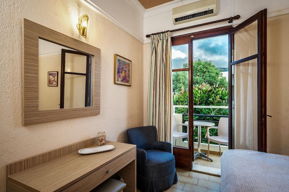 Malia Mare Double Room 8