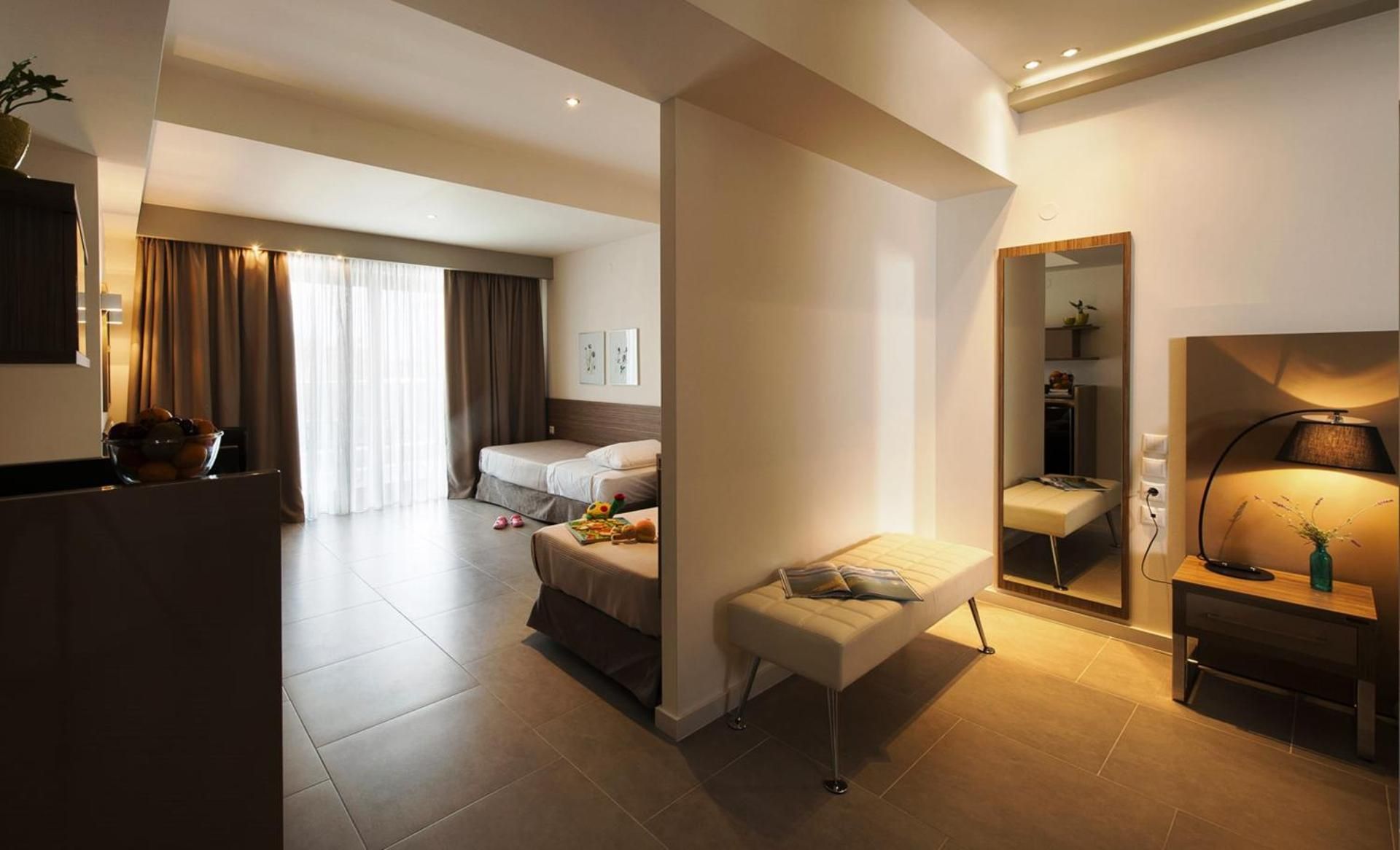 Family Suite Side Sea View